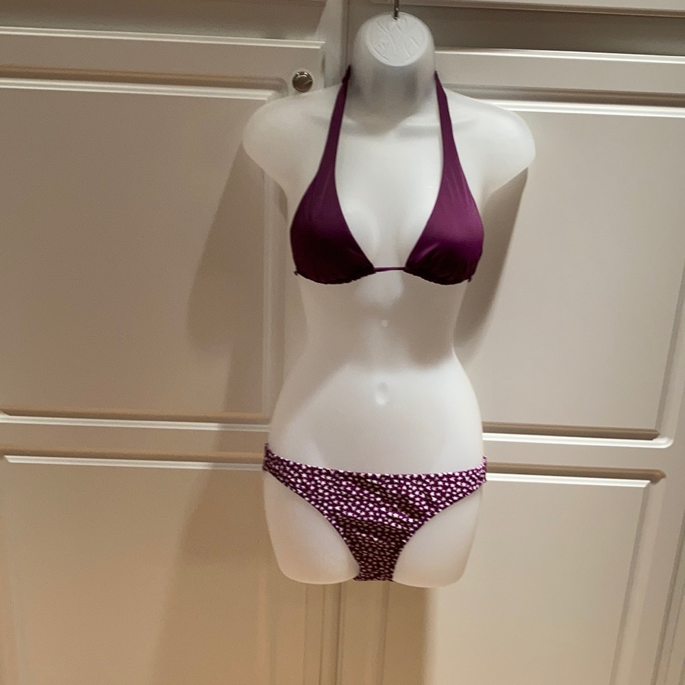 EUC Victoria’s Secret bathing suit bottom. Size S